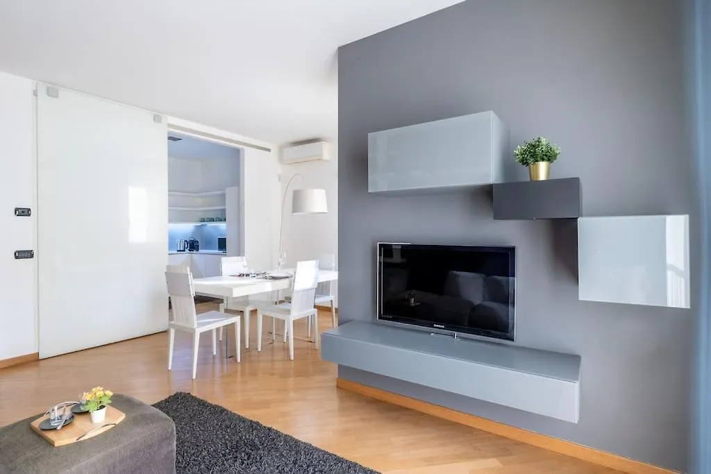 Porta Romana Luxury Home ميلان